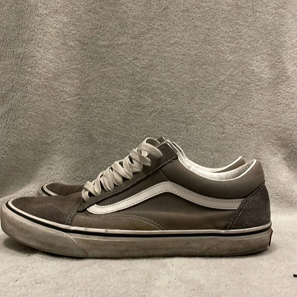 Grå sneakers från Vans