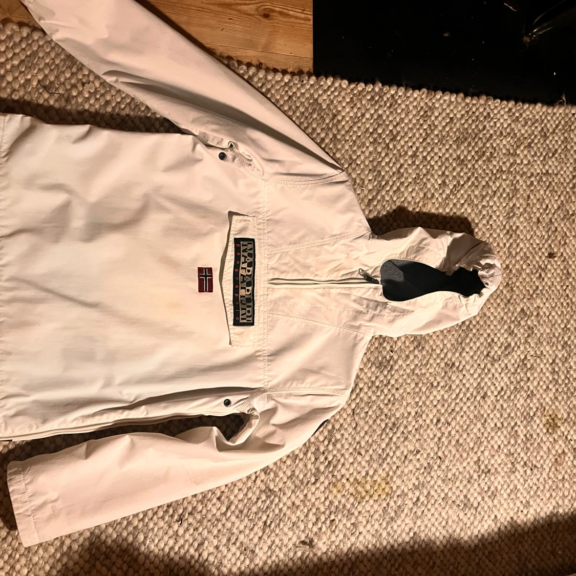 Vit jacka från Napapijri