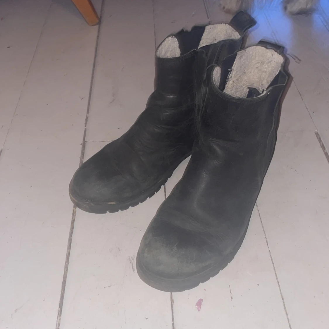 Svarta ridskor från Roots - 93