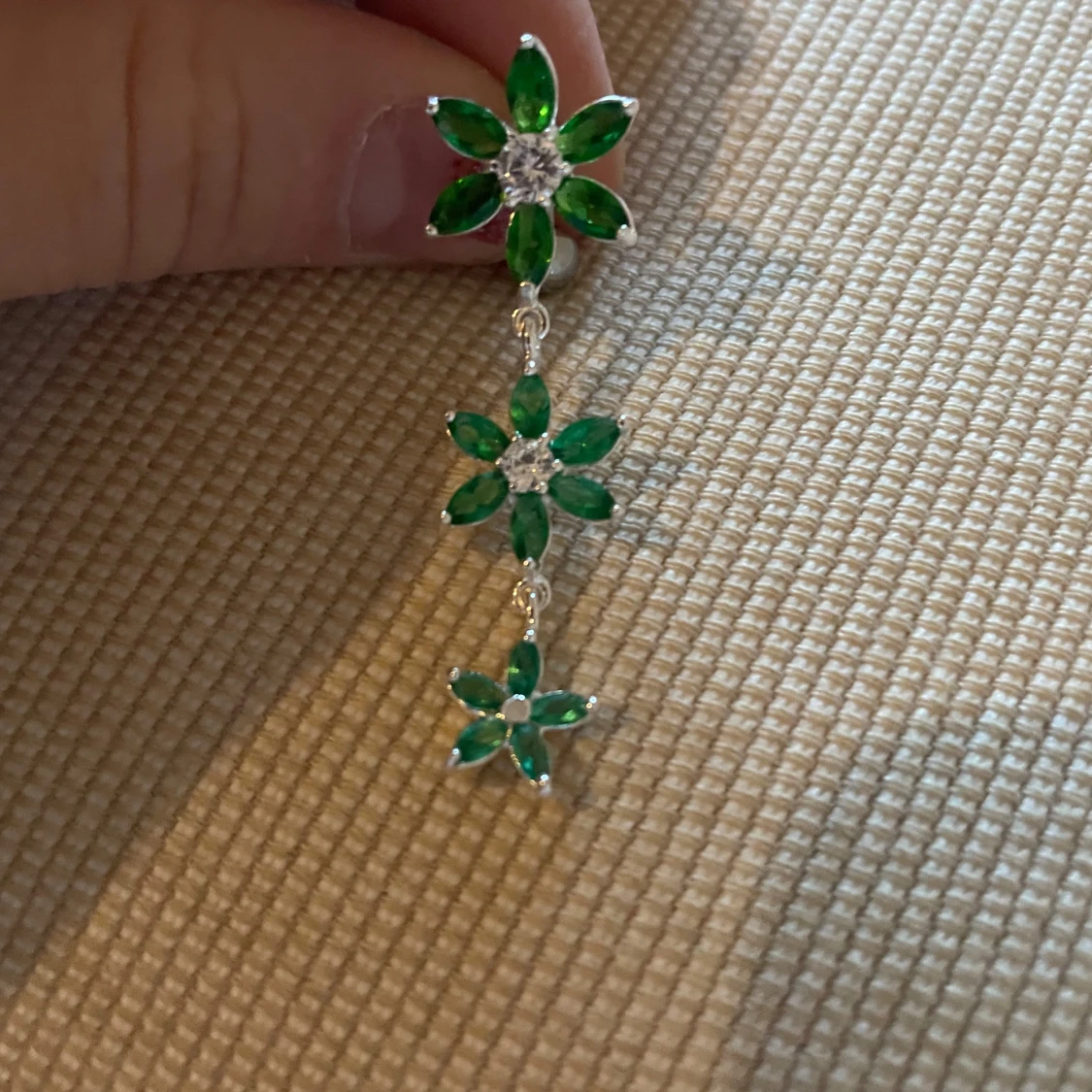 Gröna blommiga Navelpersing 