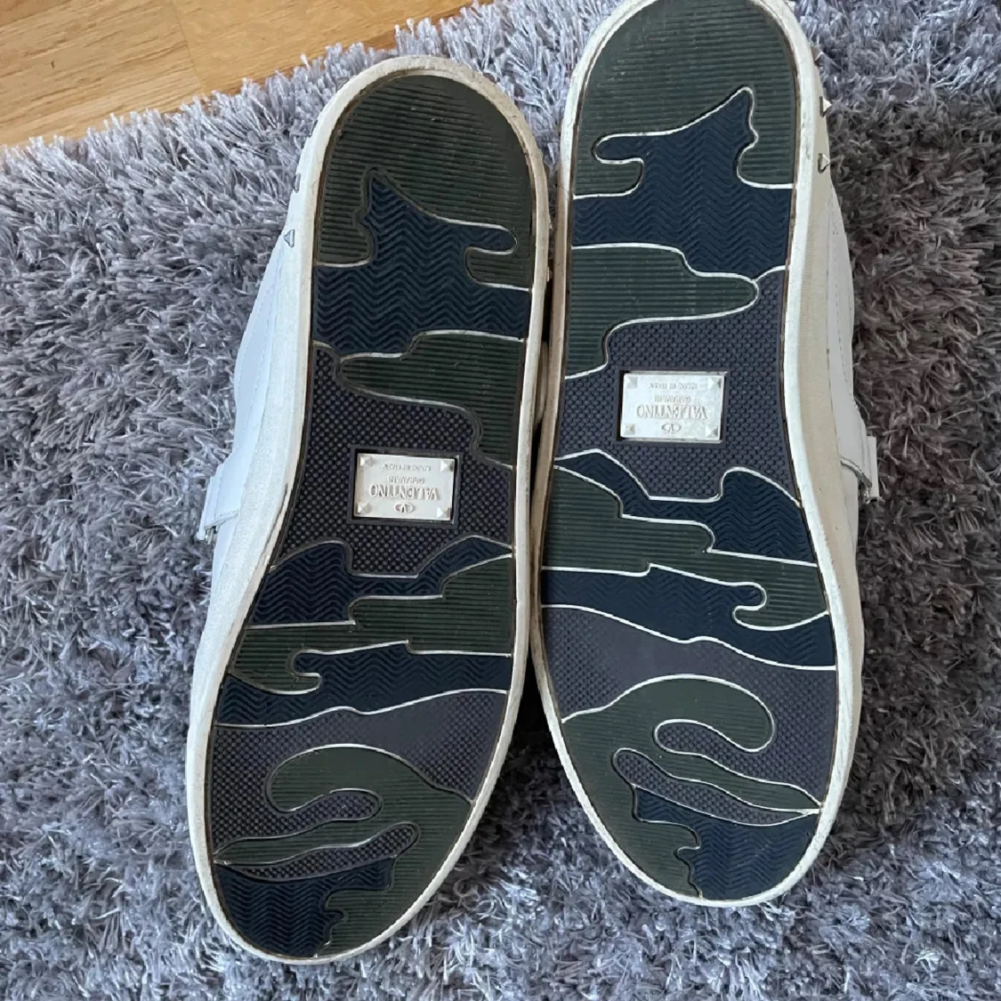 Vita Valentino flycrew V punk - 3