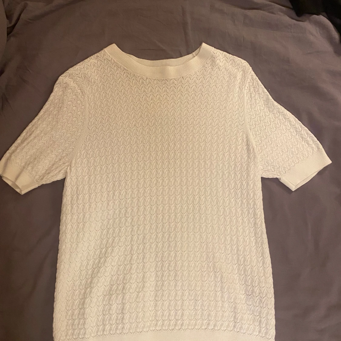 Vit stickad tröja från Sfera Basic