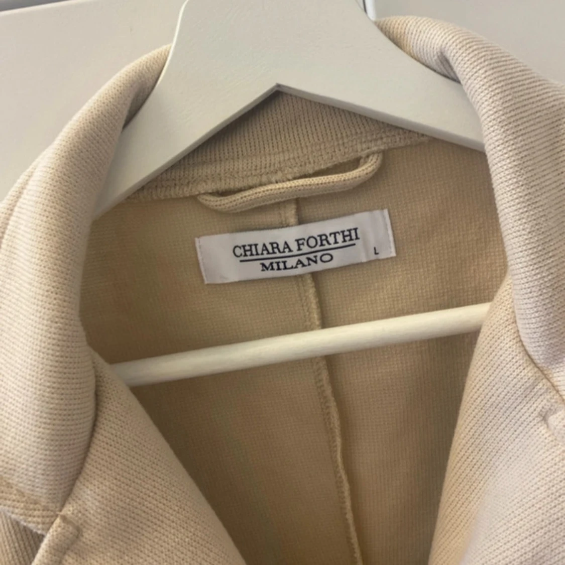 Beige kavaj från Chiara Forthi - 90