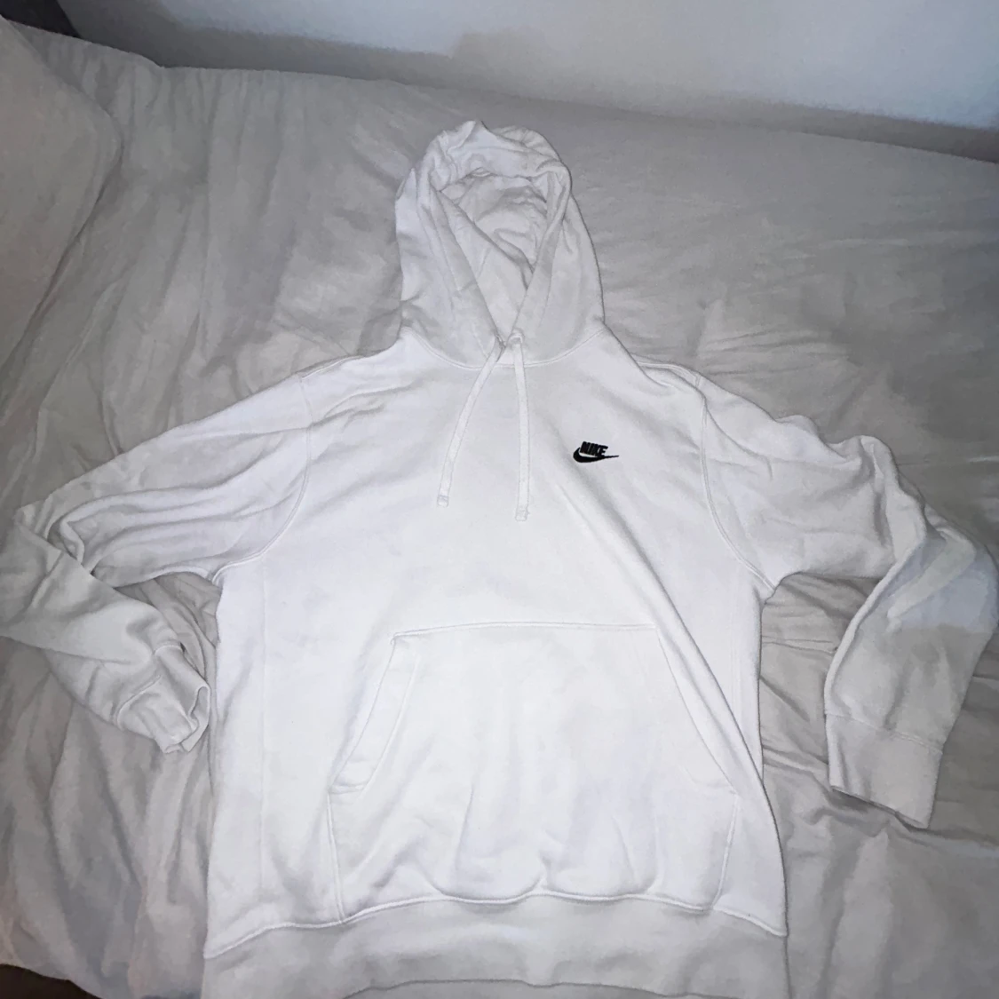Vit hoodie från Nike