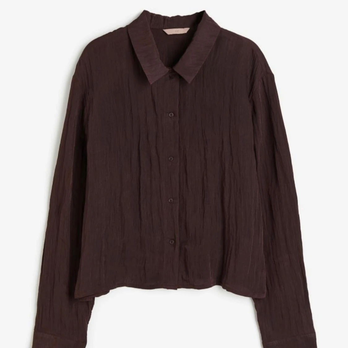 Brun långärmad skjorta