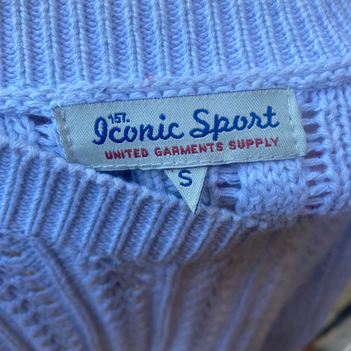 Ljuslila stickad tröja från Iconic Sport - 92