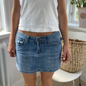 Jeanskjol - Skitsnygg jeanskjol!