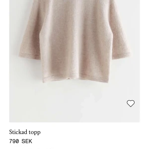 & Other stories tröja - I nyskick, vid snabb affär kan pris diskuteras. skriv för egna bilder💕