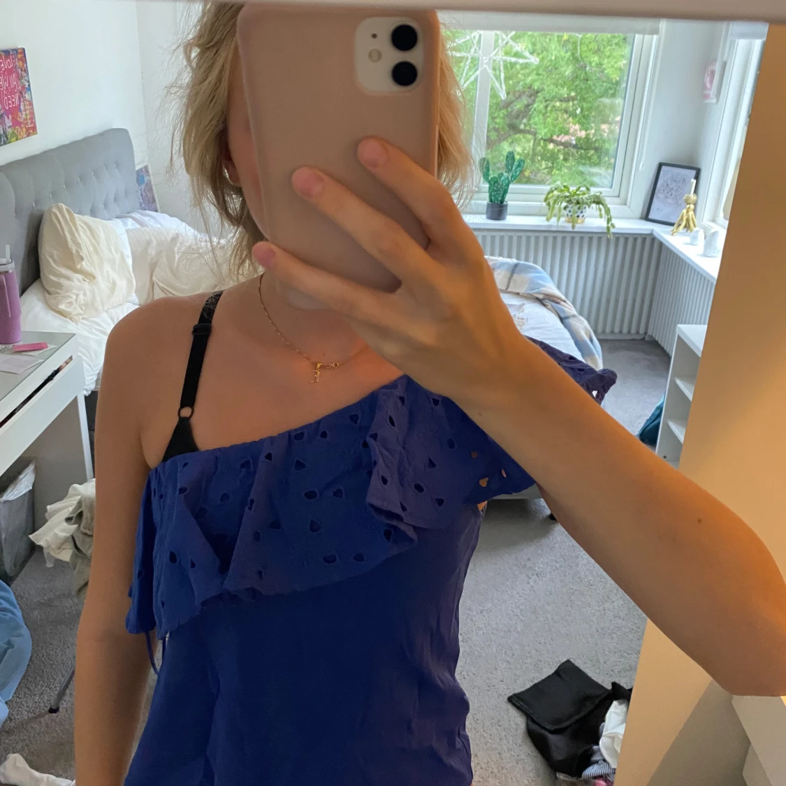 Söt topp från mango  - 90