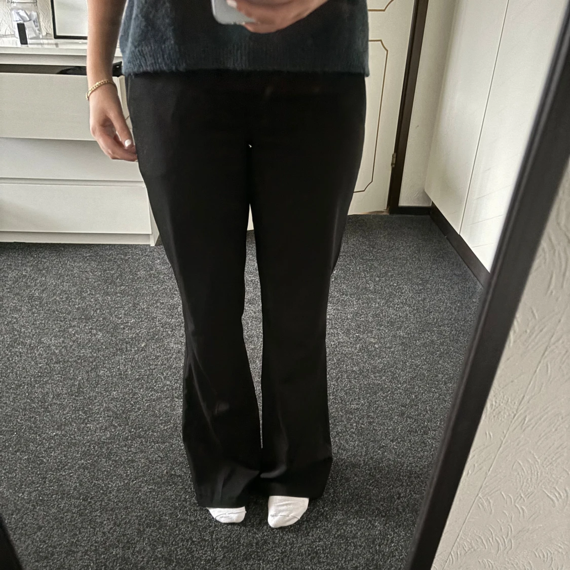 Low-waisted kostymbyxor