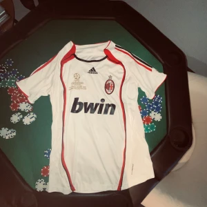AC Milan 2006/07 bortakit - AC Milan 2006/07 Kaká