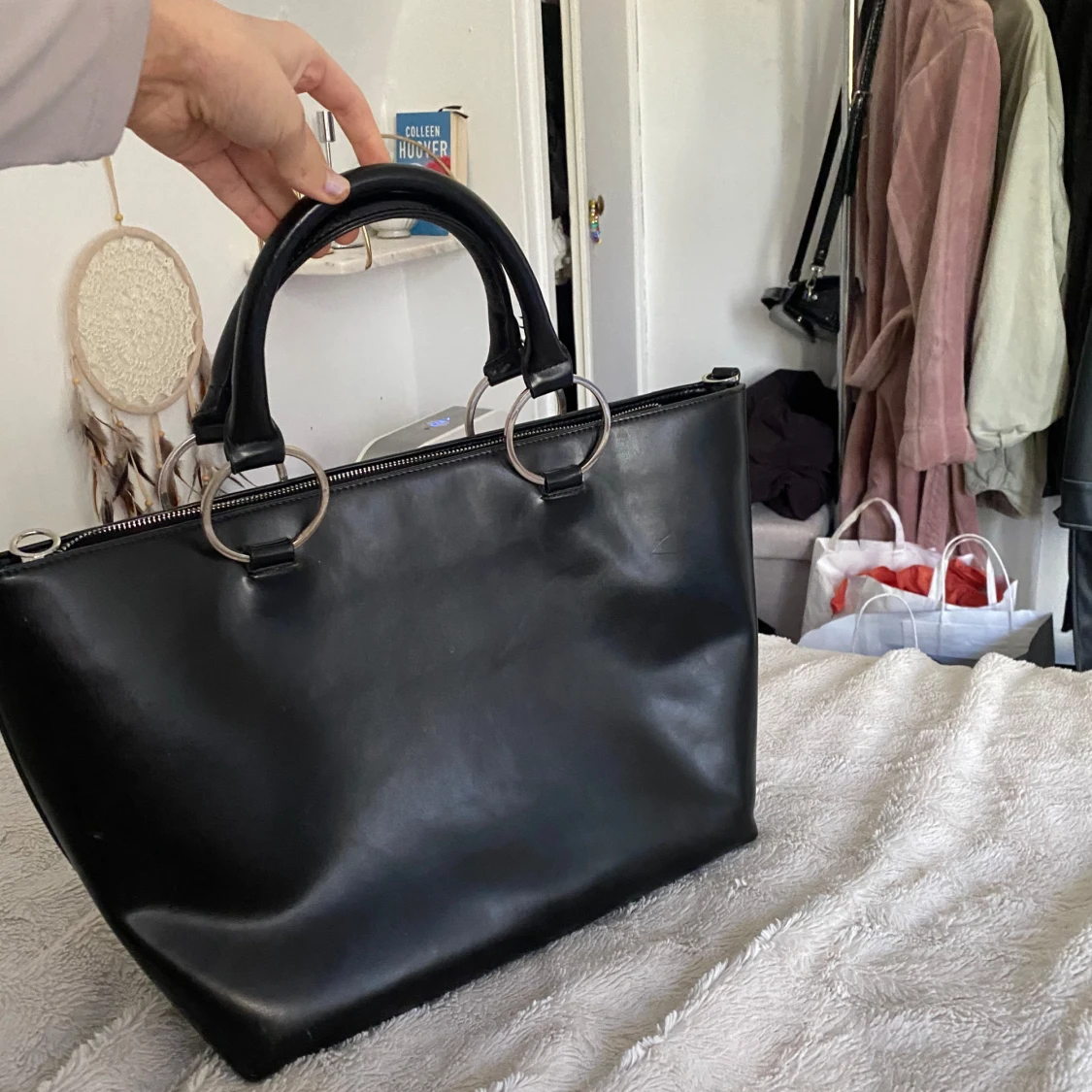 Svart väska  - 90