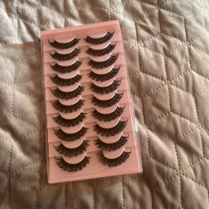 Aldrig använda  - Fransar som är så vackra 