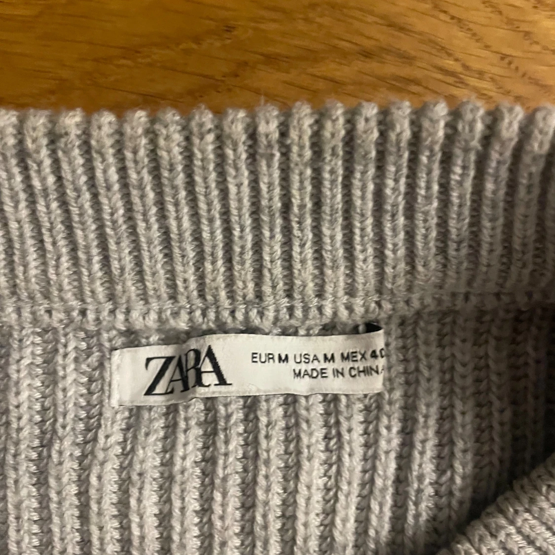 Grå sweatshirt - 93