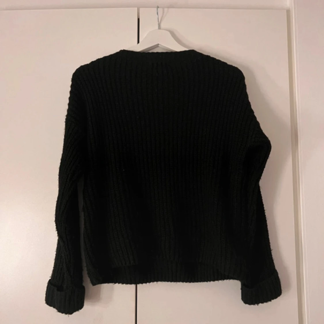 Svart stickad tröja Ullared - 90