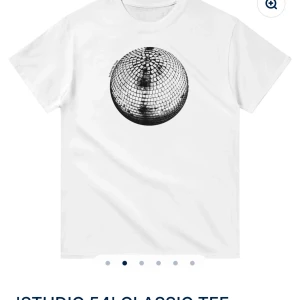 In Print We Trust T shirt - Helt ny T-shirt från In Print We Trust, säljer då den är för stor tyvärr🥲