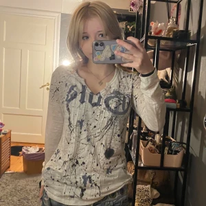 Snygg y2k tröja - Super vacker långermaf tröja ifrån märket marc aurel❤️den är lite genomskinlig och har rinestones❤️