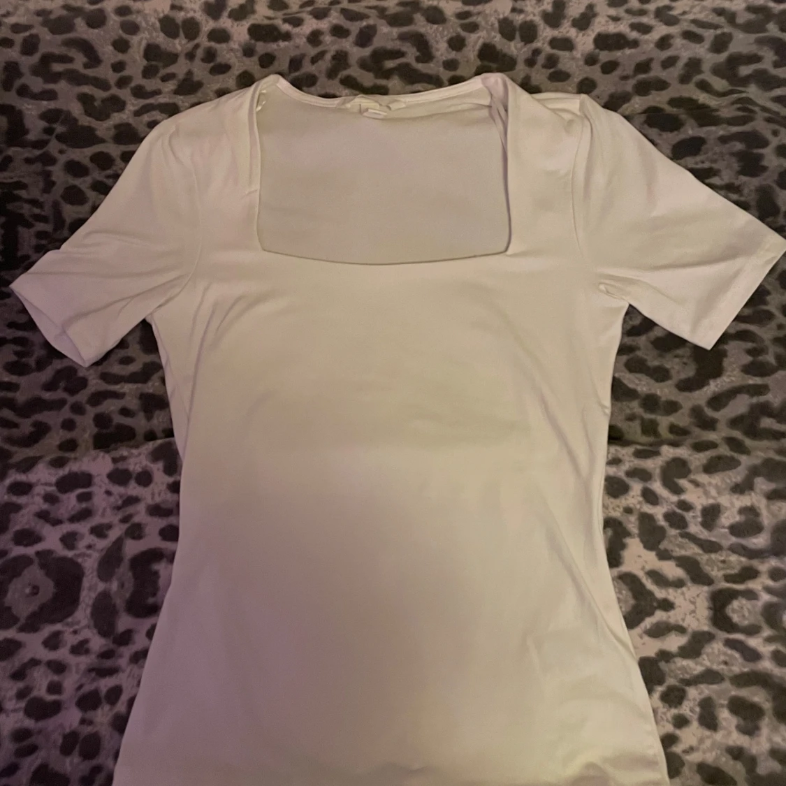 Vit uringad topp - 91