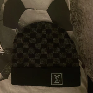 Ny mössa  - Helt ny mössa 