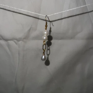 Guld örhänge !! - Finns bara en 🫶