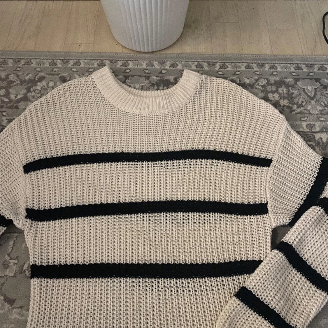 Populär stickad tröja från lager 157