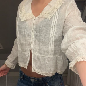 Blus  - Super söt blus från Zara! 