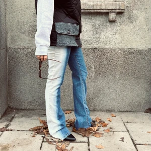 Jeans med bleking  - Second Chance Uf. Så snygga jeans med bleking😍