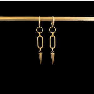 Örhängen  - Supersnygga Örhängen för 125kr/styck🥰 finns också i silver🤩