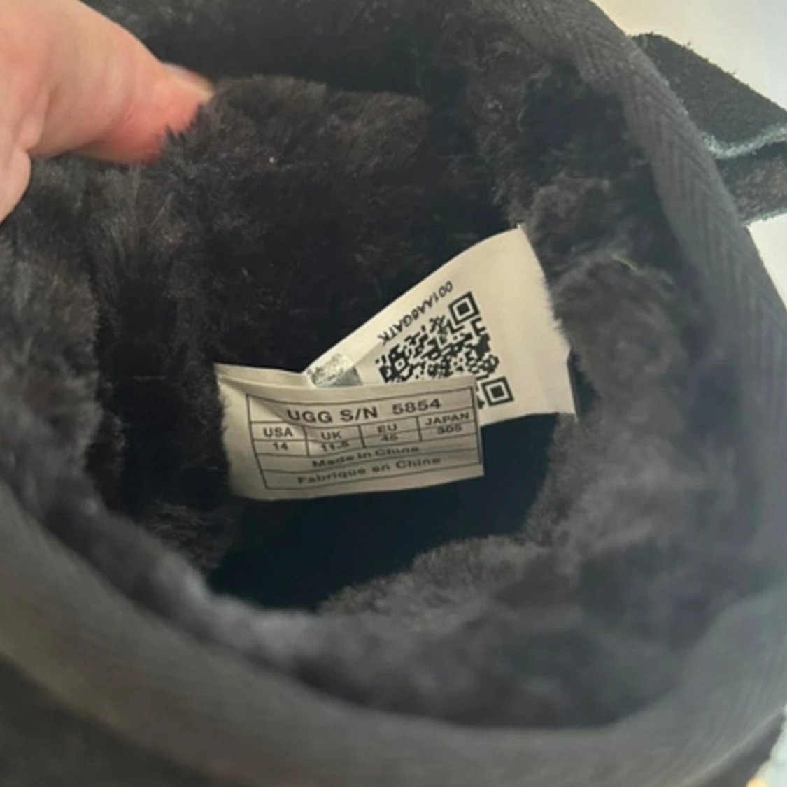 Uggs  - 91