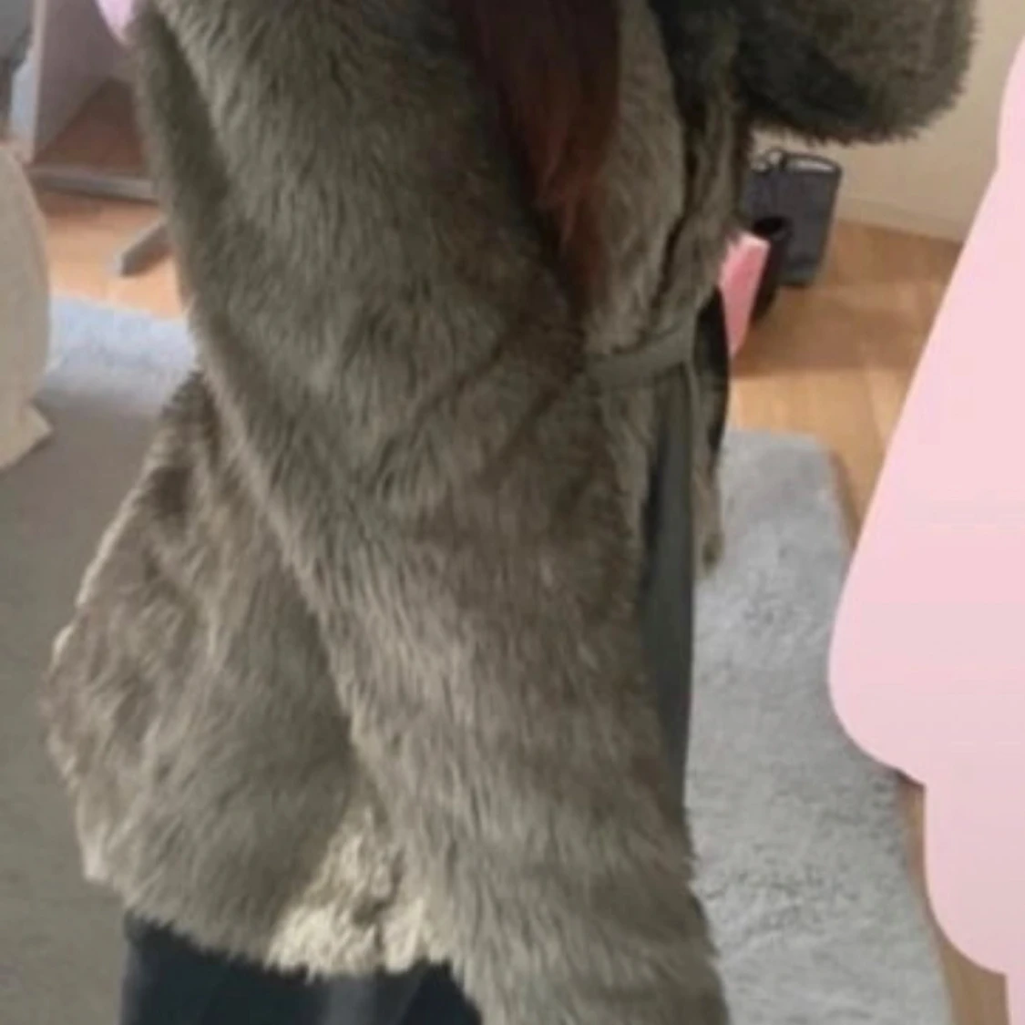 Grå pälsjacka - 91