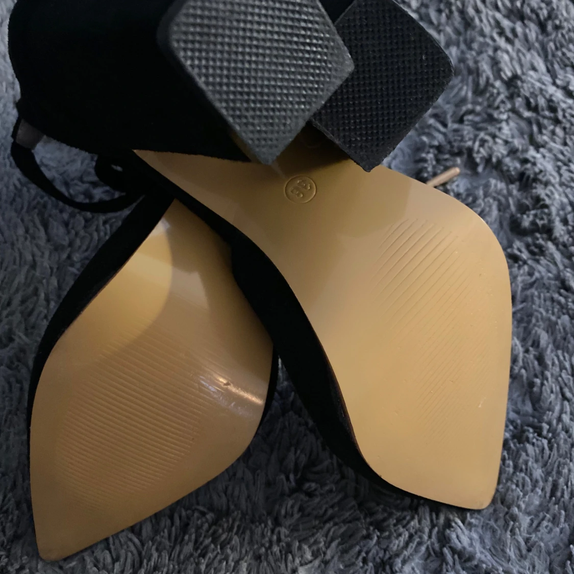 Svarta klackskor med knytband - 3