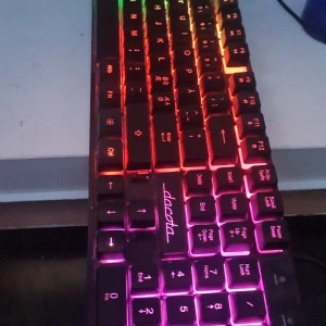 Gaming tangentbord  - Säljer nu mitt gaming tangentbord då den inte används!
