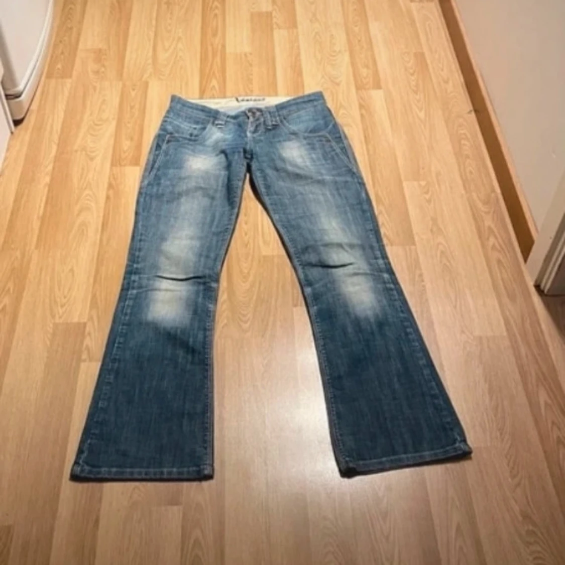 Blå bootcut jeans - 91