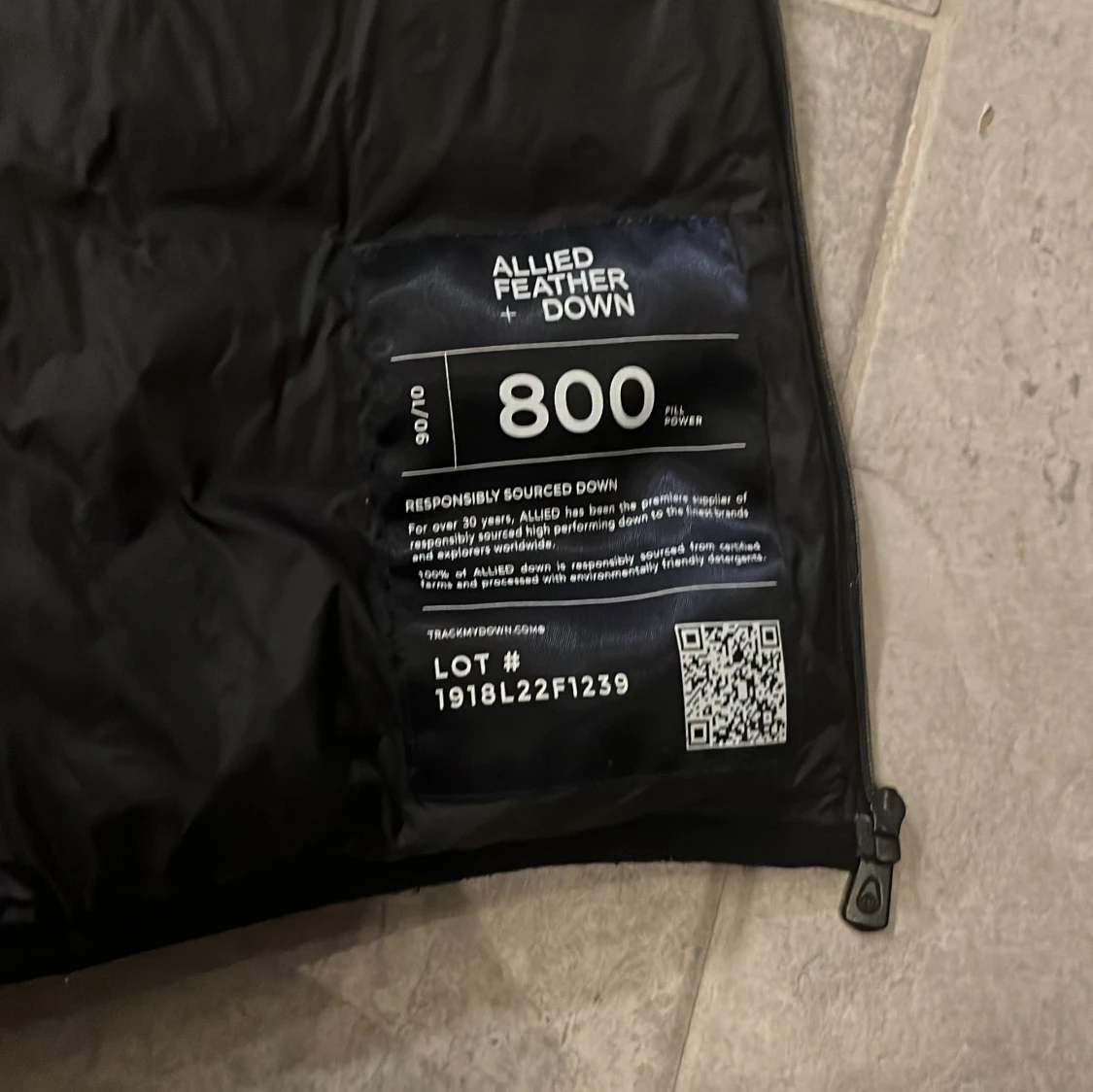 Marinblå  dunväst från Sail Racing - 2