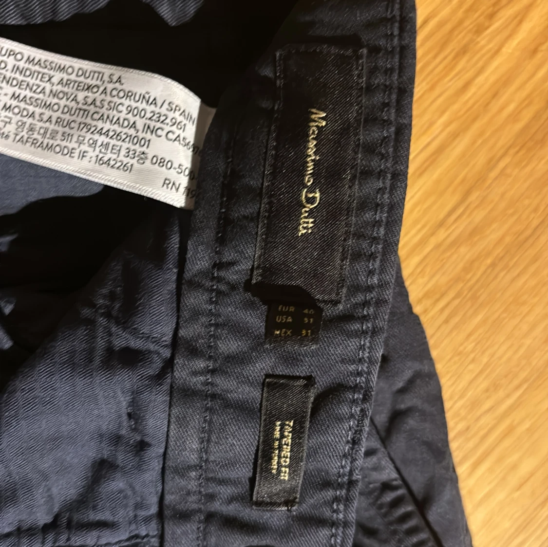 Mörkblå byxor från Massimo Dutti - 90