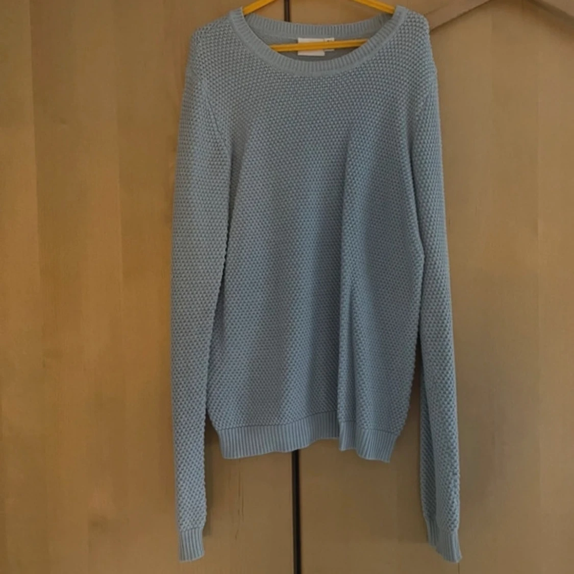 Ljusblå stickad tröja - 91