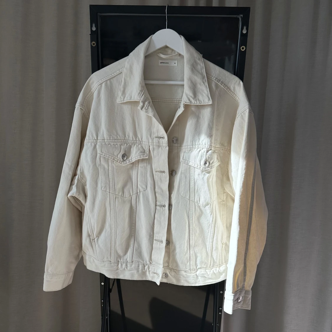 Beige jeansjacka - 90