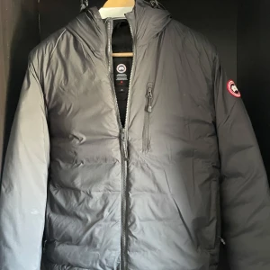 Canada goose jacka - En vinter jacka i mycket bra skick