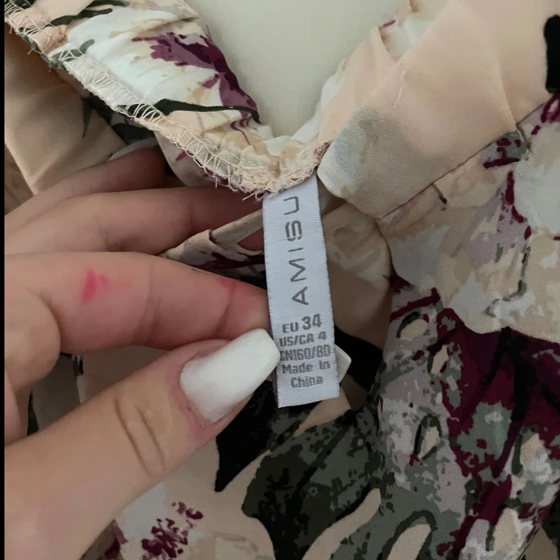 Blommig kortklänning från Amisu - 90