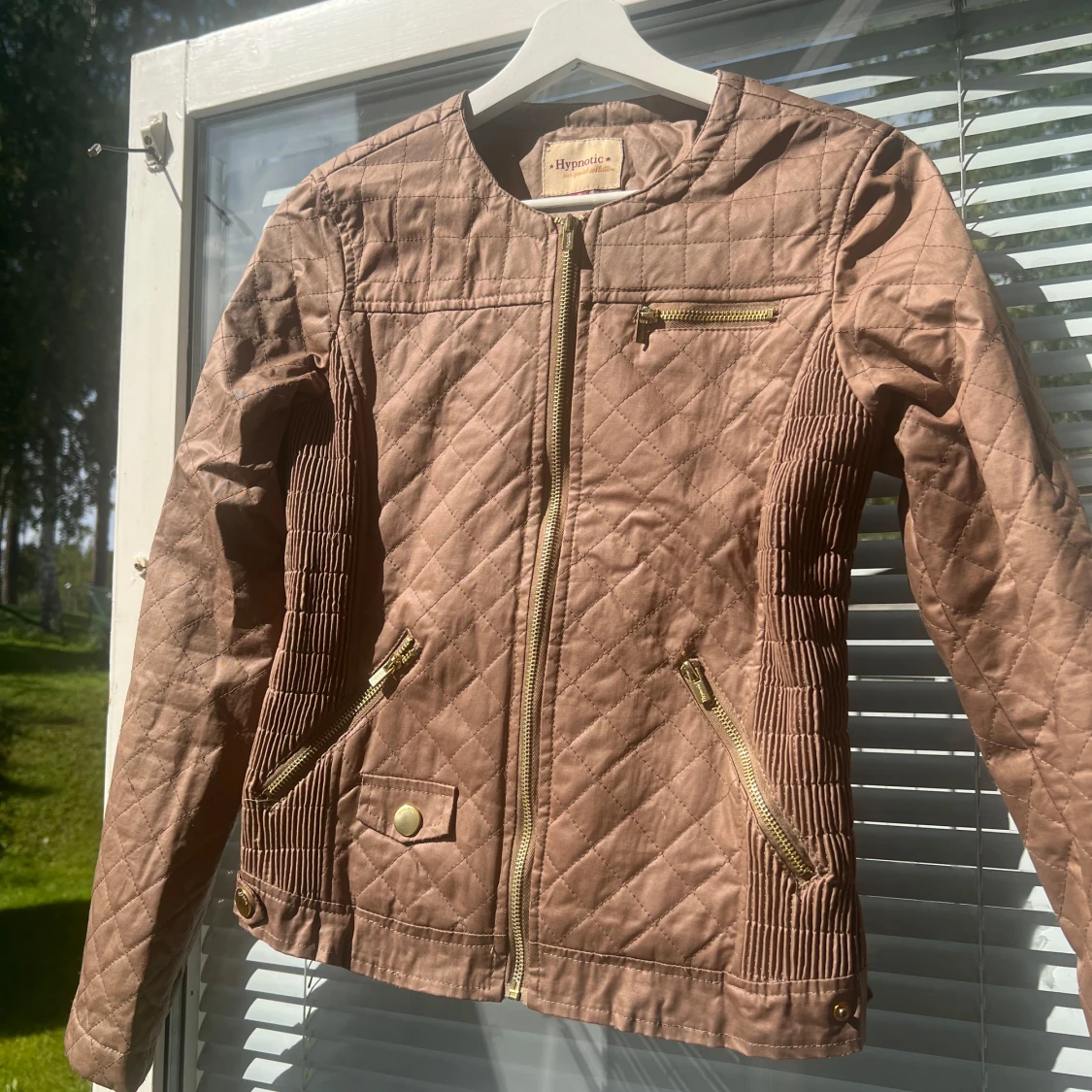 Jacka- Hypnotic - 90