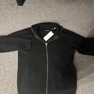 Jack and Jones  - Storlek M