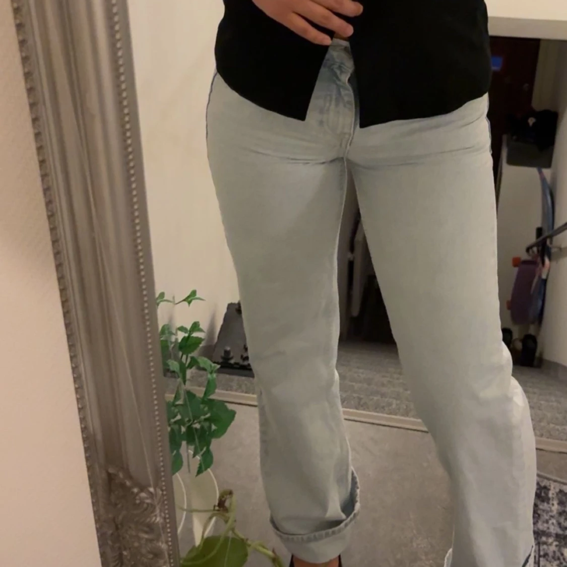 Ljusblå jeansbyxor - 1