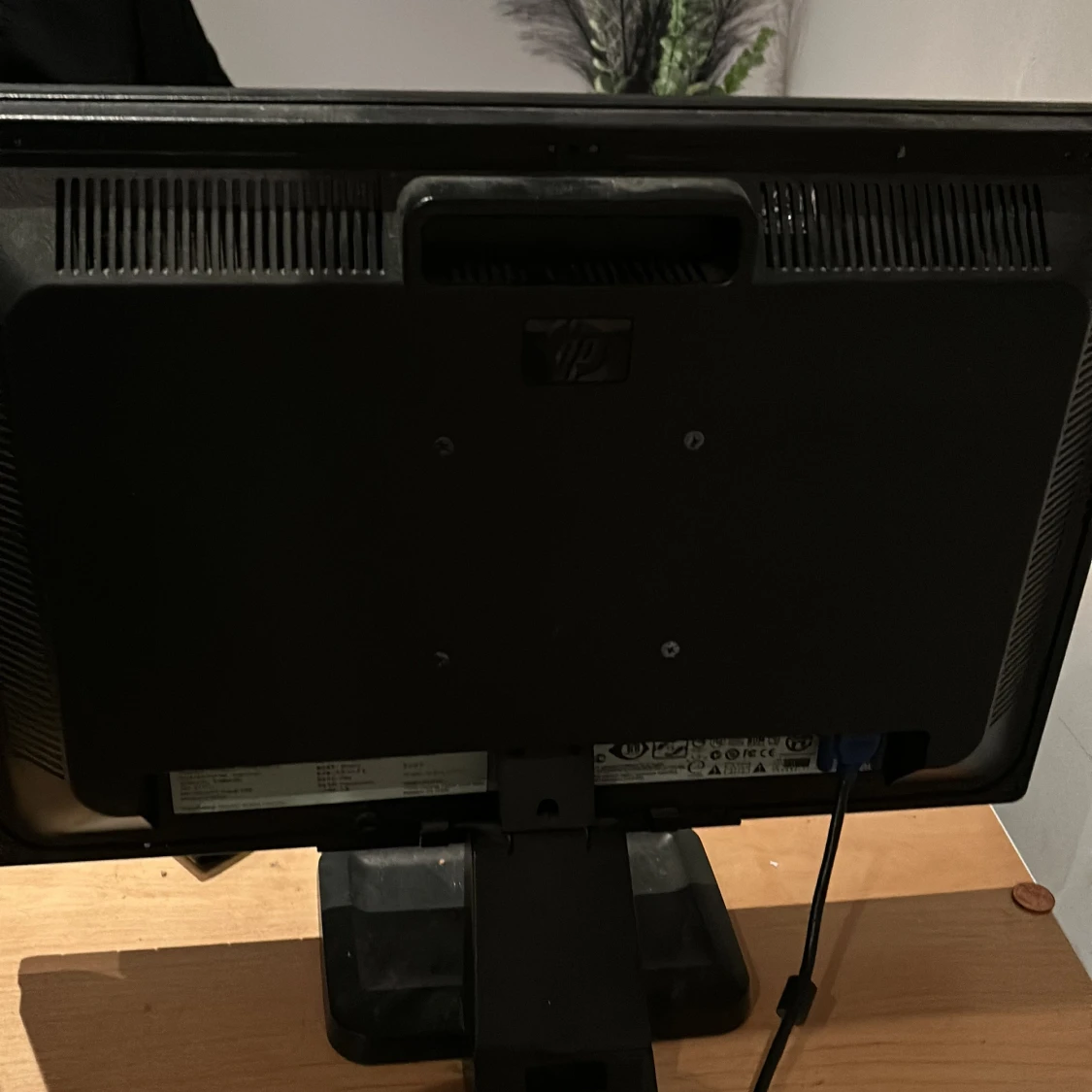 Svart datorskärm från HP - 1