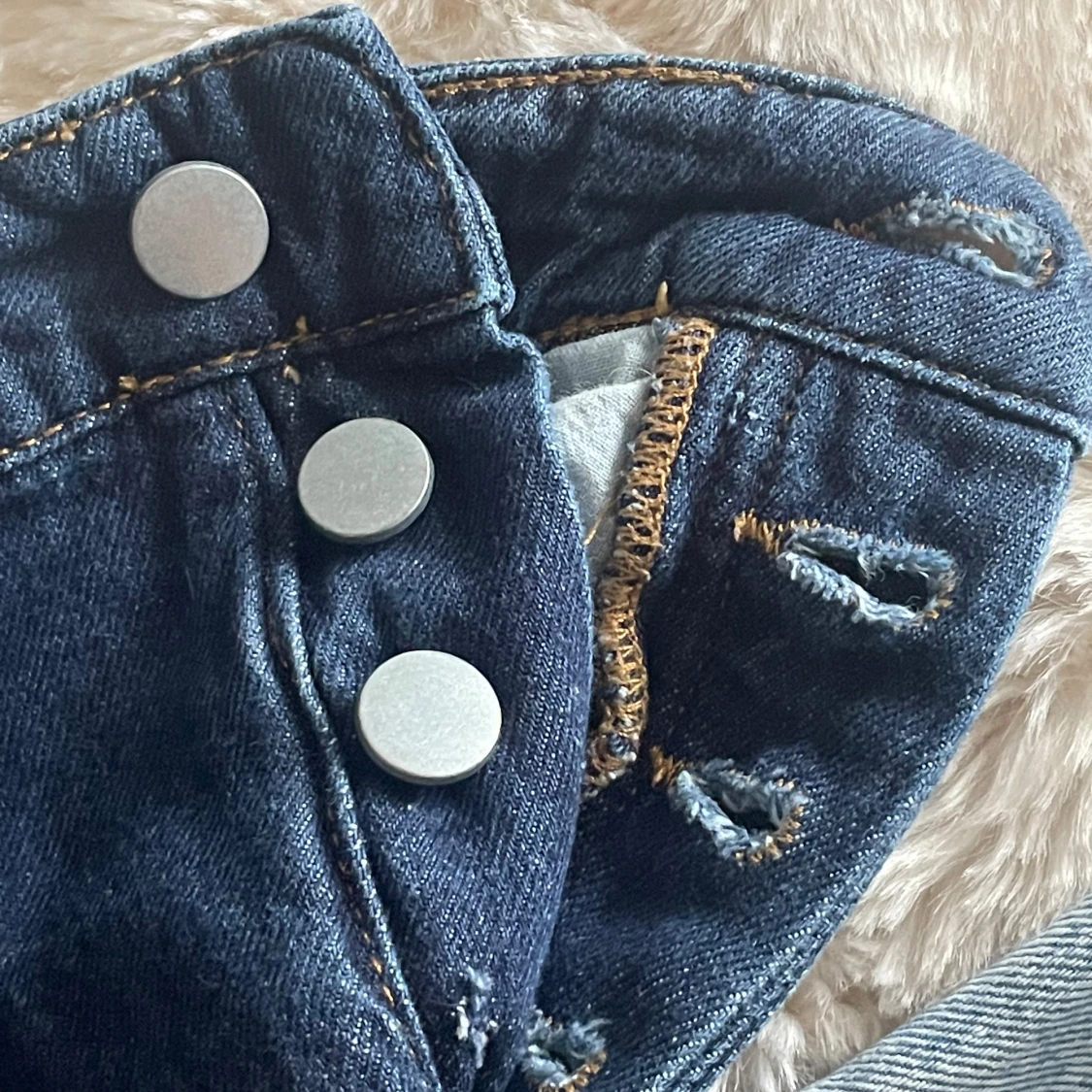 Stradivarius mid rise jeans - 92