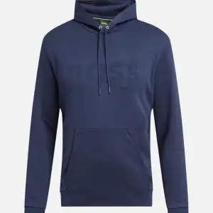 Väldigt bekväm och skön boss hoodie till ett bra pris. Helt oanvänd samt i bra skick.