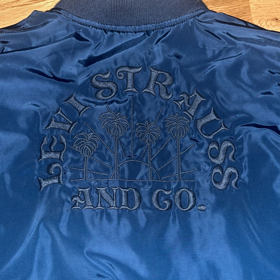 Blå bomberjacka från Levi's - 3