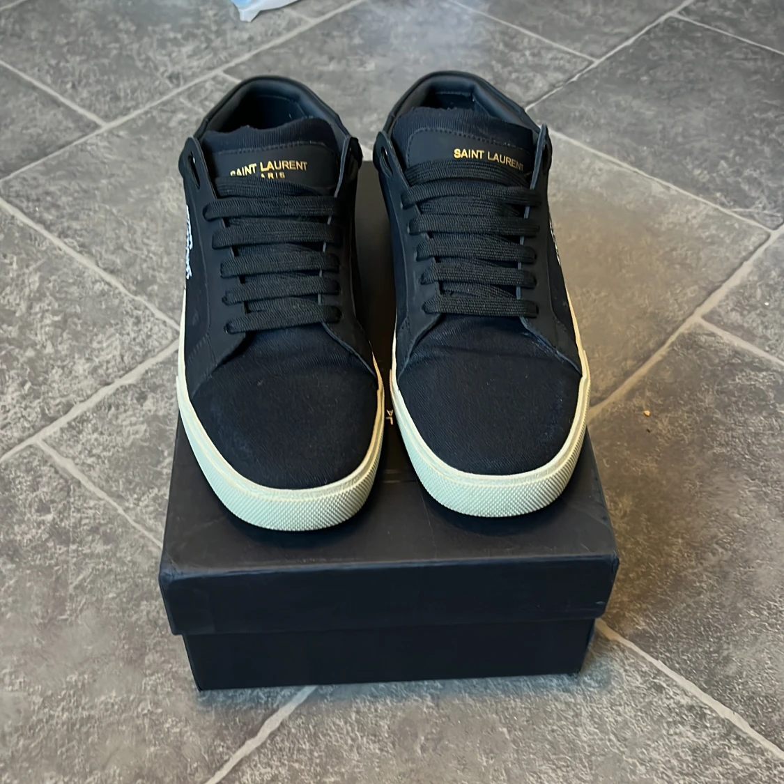 Svarta saint Laurent skor - 1