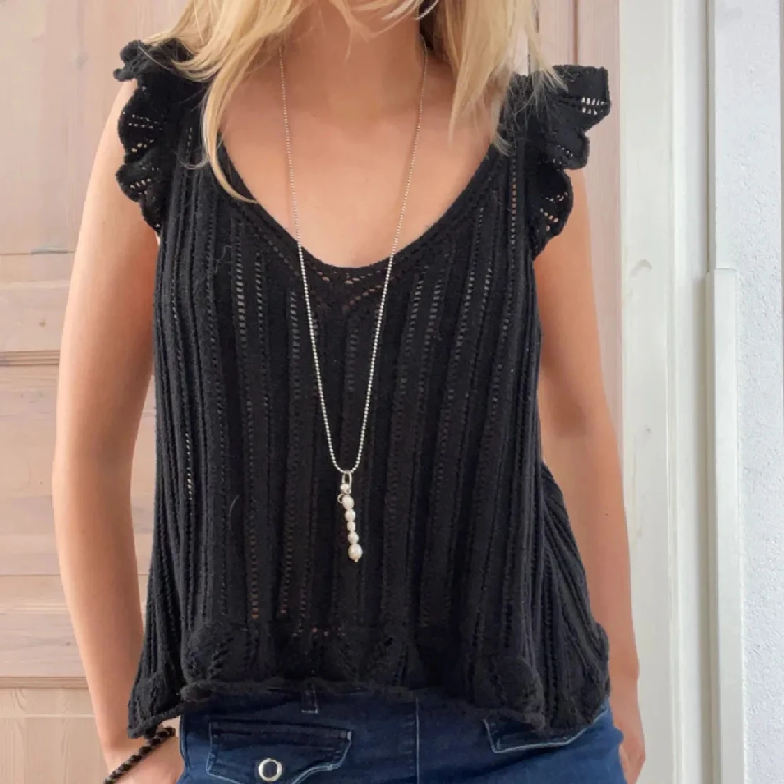 Svart stickad topp - 1