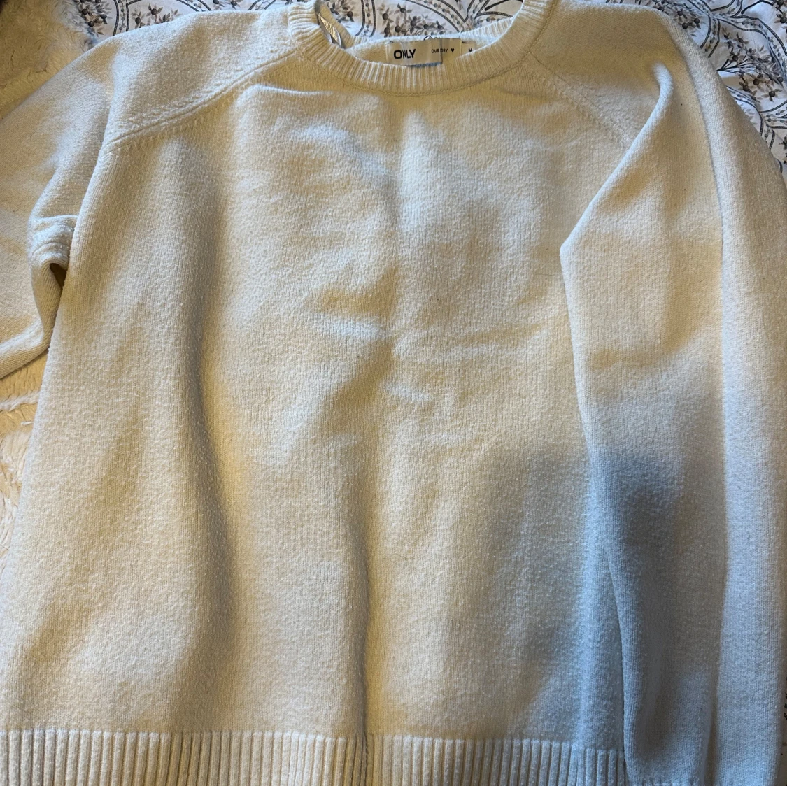 Beige tröja från Only