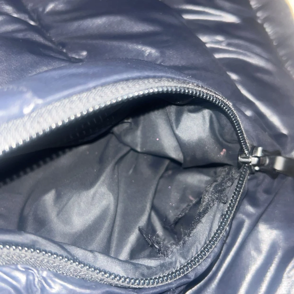 Svart dunjacka från Peak Performance - 93